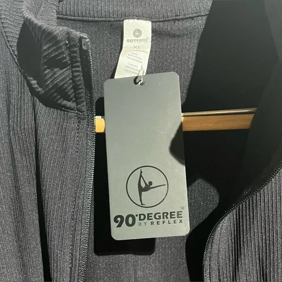 NWT- 90 Degrees by Reflex Full Zip Up Jacket, XL, Black - Picture 3 of 9